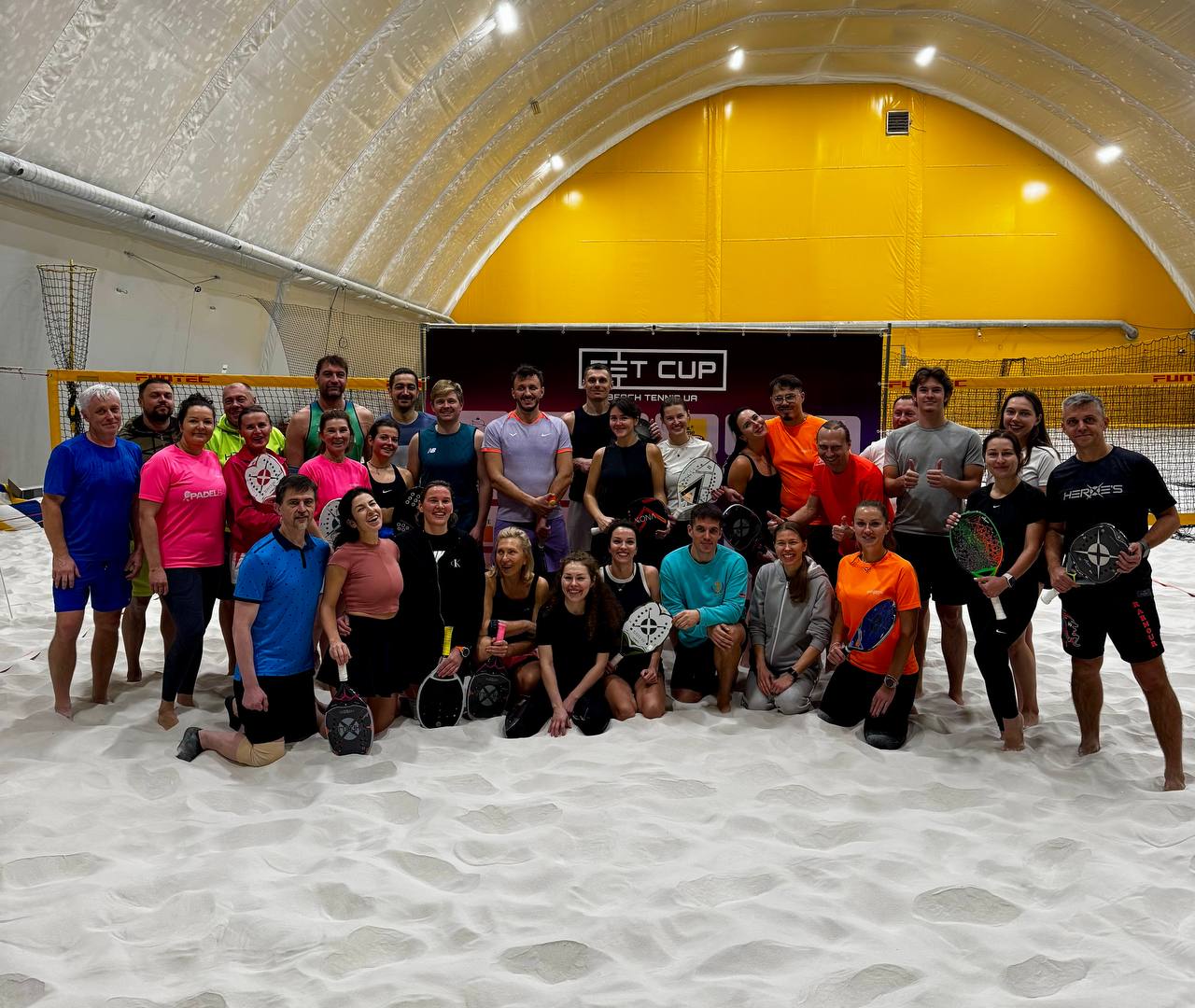 Пляжний теніс